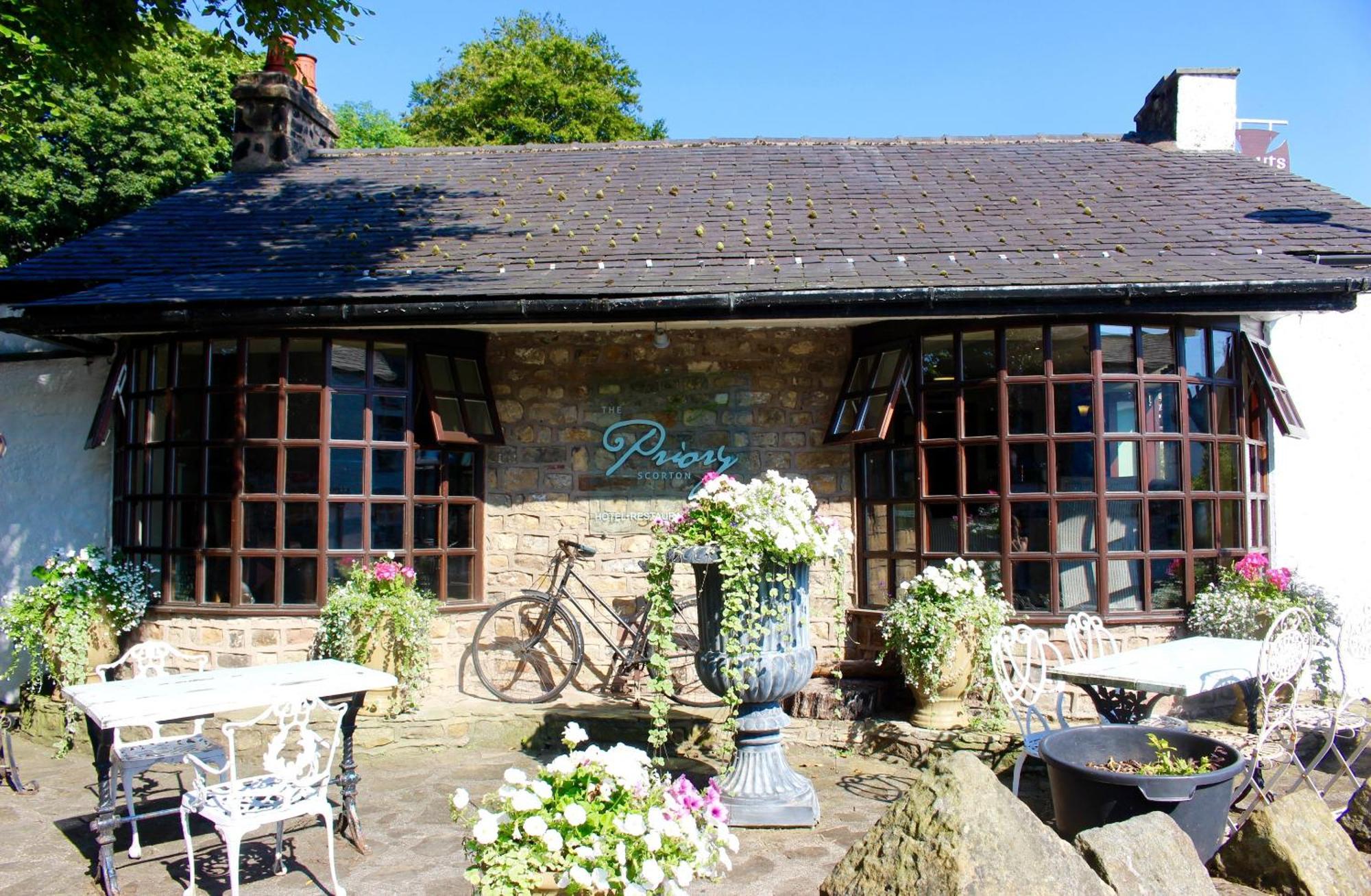 Bed and Breakfast The Priory Scorton  Zimmer foto